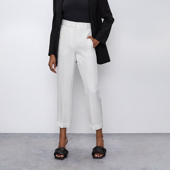 Aritzia: Babaton Club Cuffed Pant - Picture 1 of 12